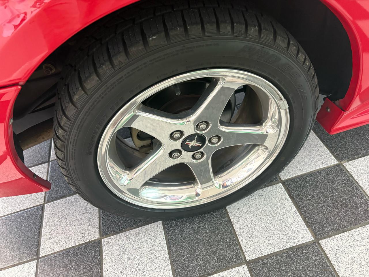 Ford Mustang 2dr Conv GT Deluxe 2004