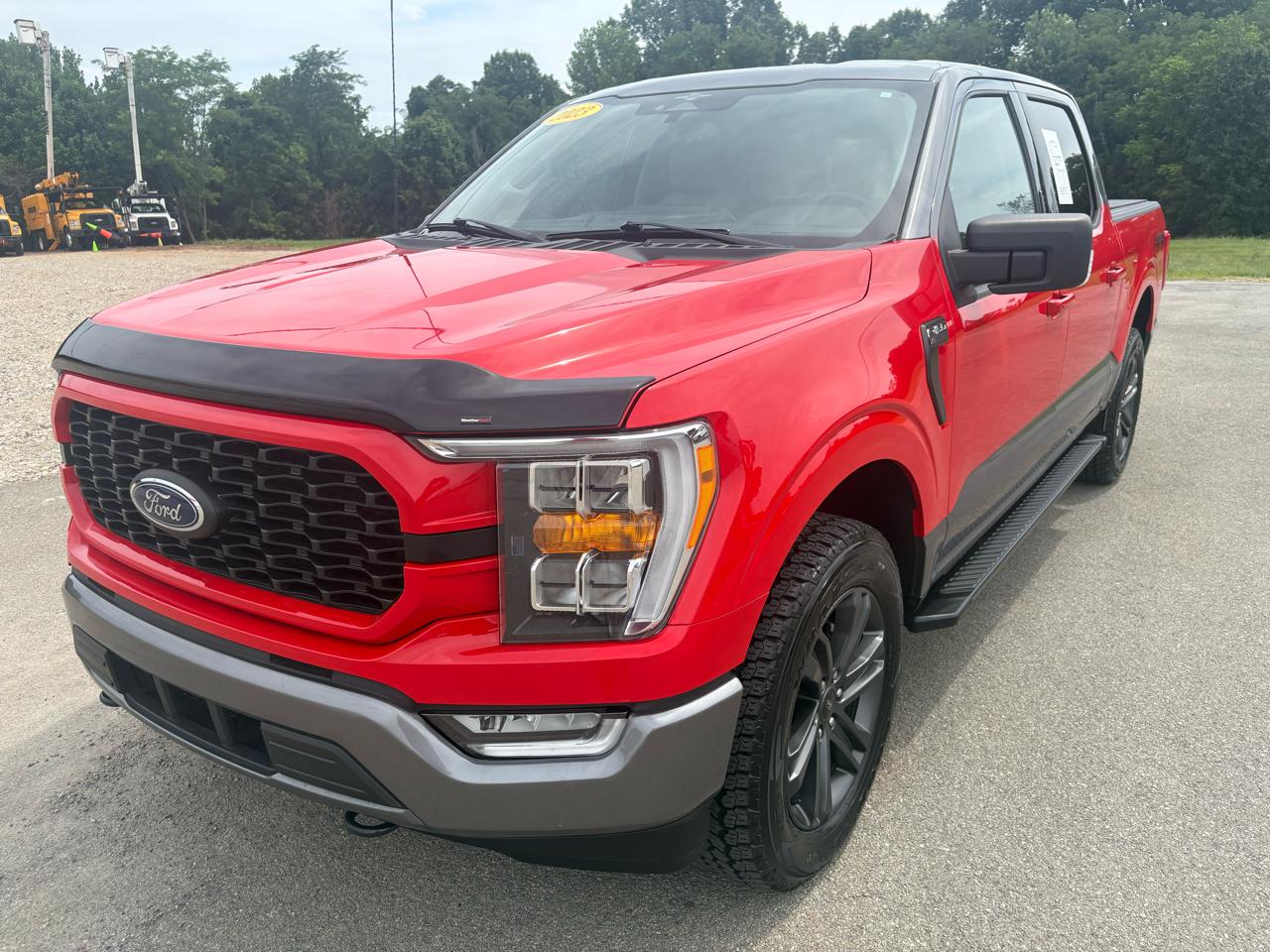 Ford F-150 4WD SuperCrew 145" XLT 2023