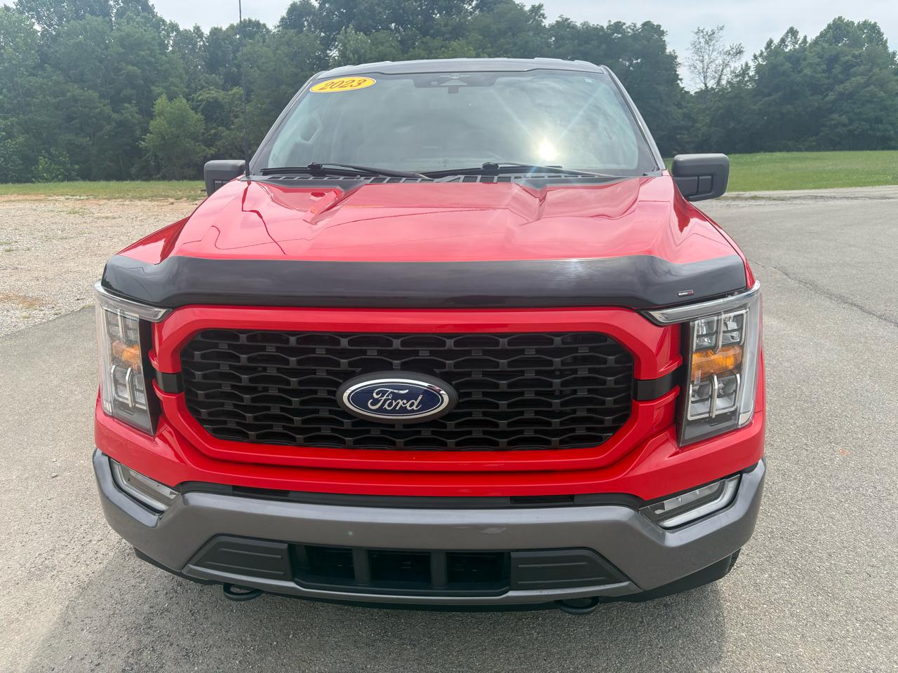 Ford F-150 4WD SuperCrew 145" XLT 2023