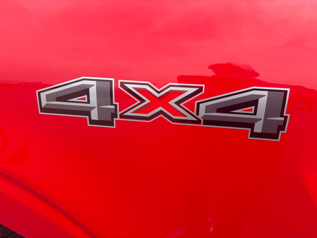 Ford F-150 4WD SuperCrew 145" XLT 2023