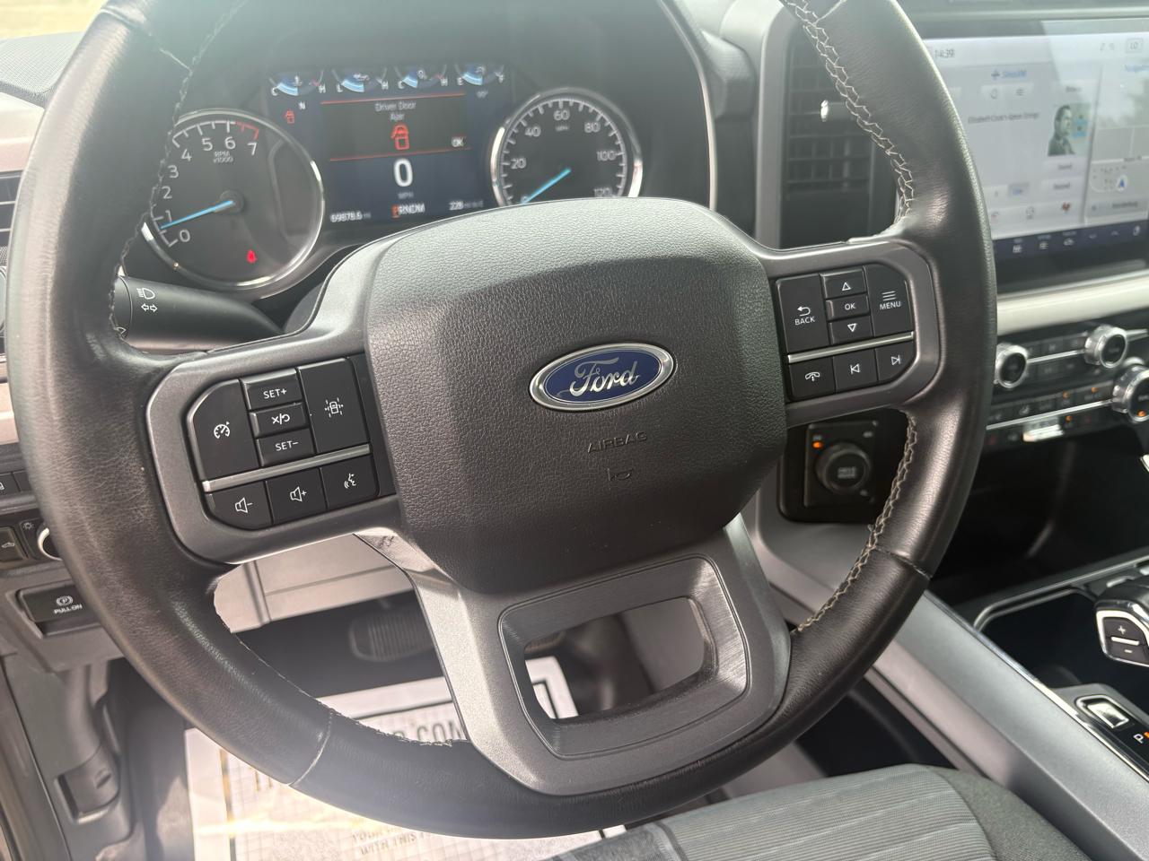 Ford F-150 4WD SuperCrew 145" XLT 2023