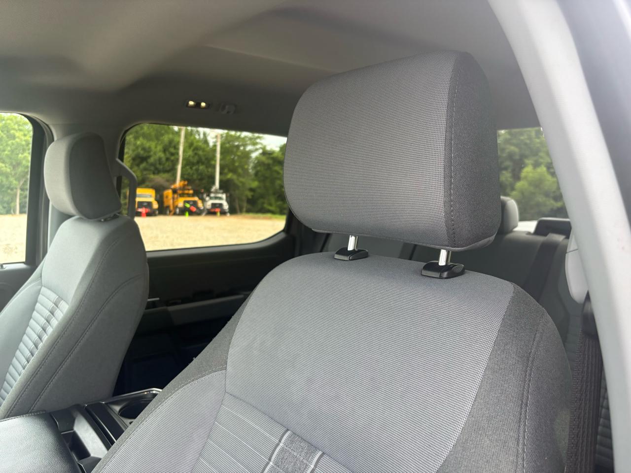 Ford F-150 4WD SuperCrew 145" XLT 2023