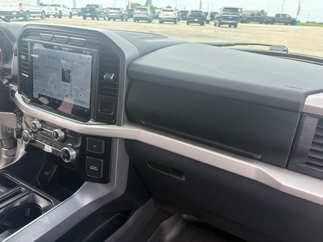 Ford F-150 4WD SuperCrew 145" XLT 2023