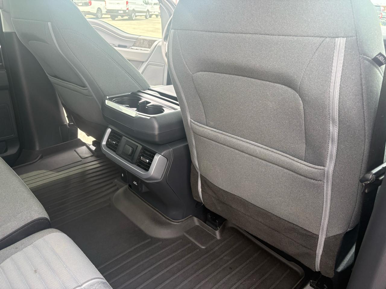 Ford F-150 4WD SuperCrew 145" XLT 2023