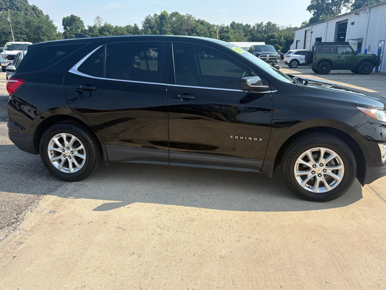 Chevrolet Equinox AWD 4dr LT w/1LT 2018