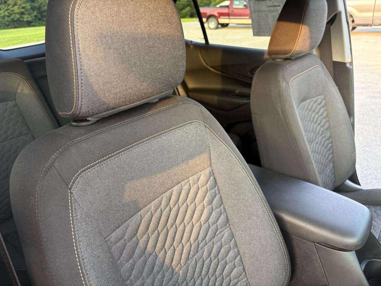 Chevrolet Equinox FWD 4dr LT w/1LT 2018