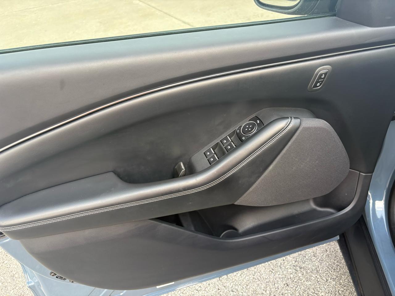 Ford Mustang Mach-E Select AWD 2023