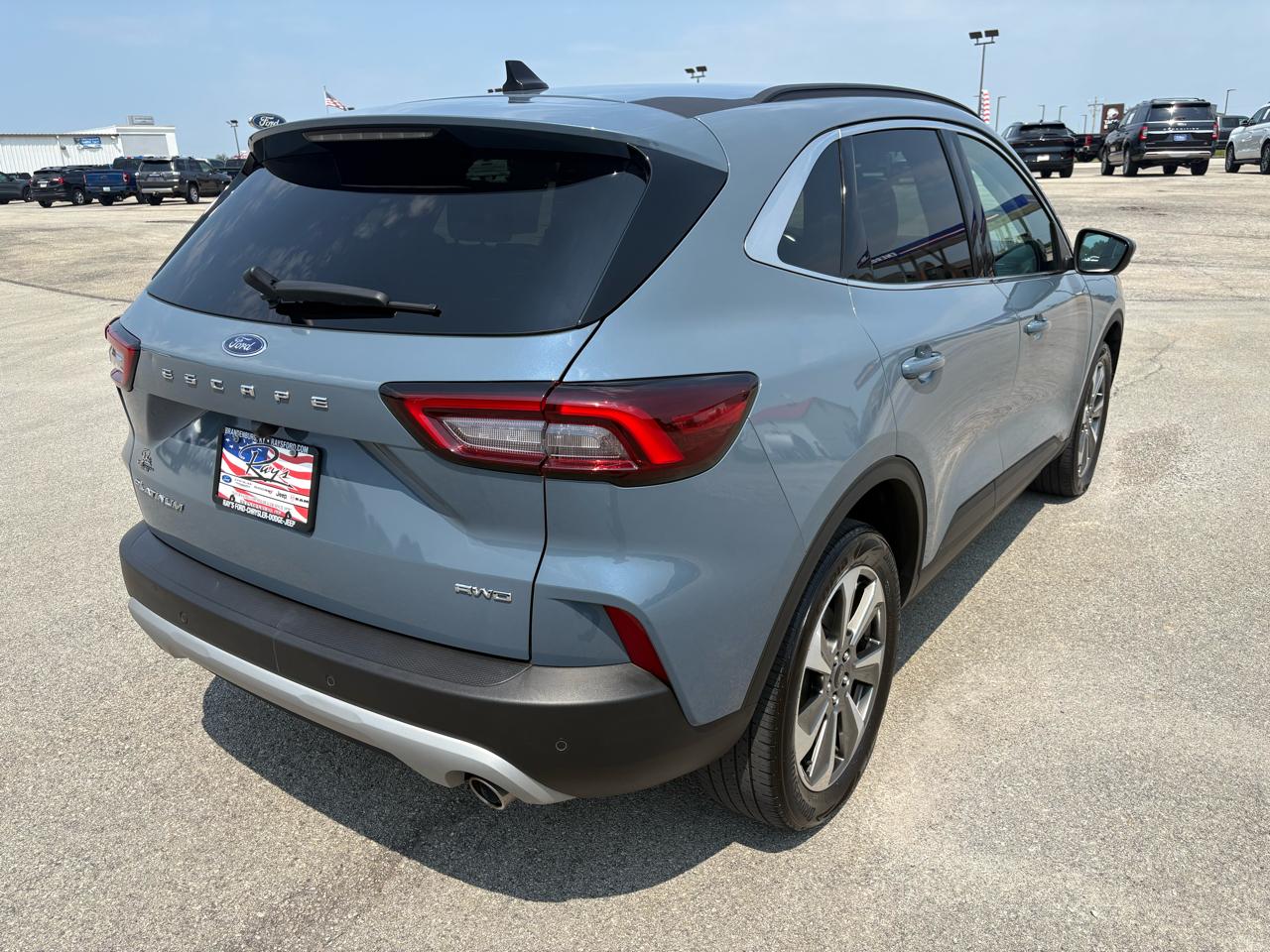 Ford Escape Platinum AWD 2024