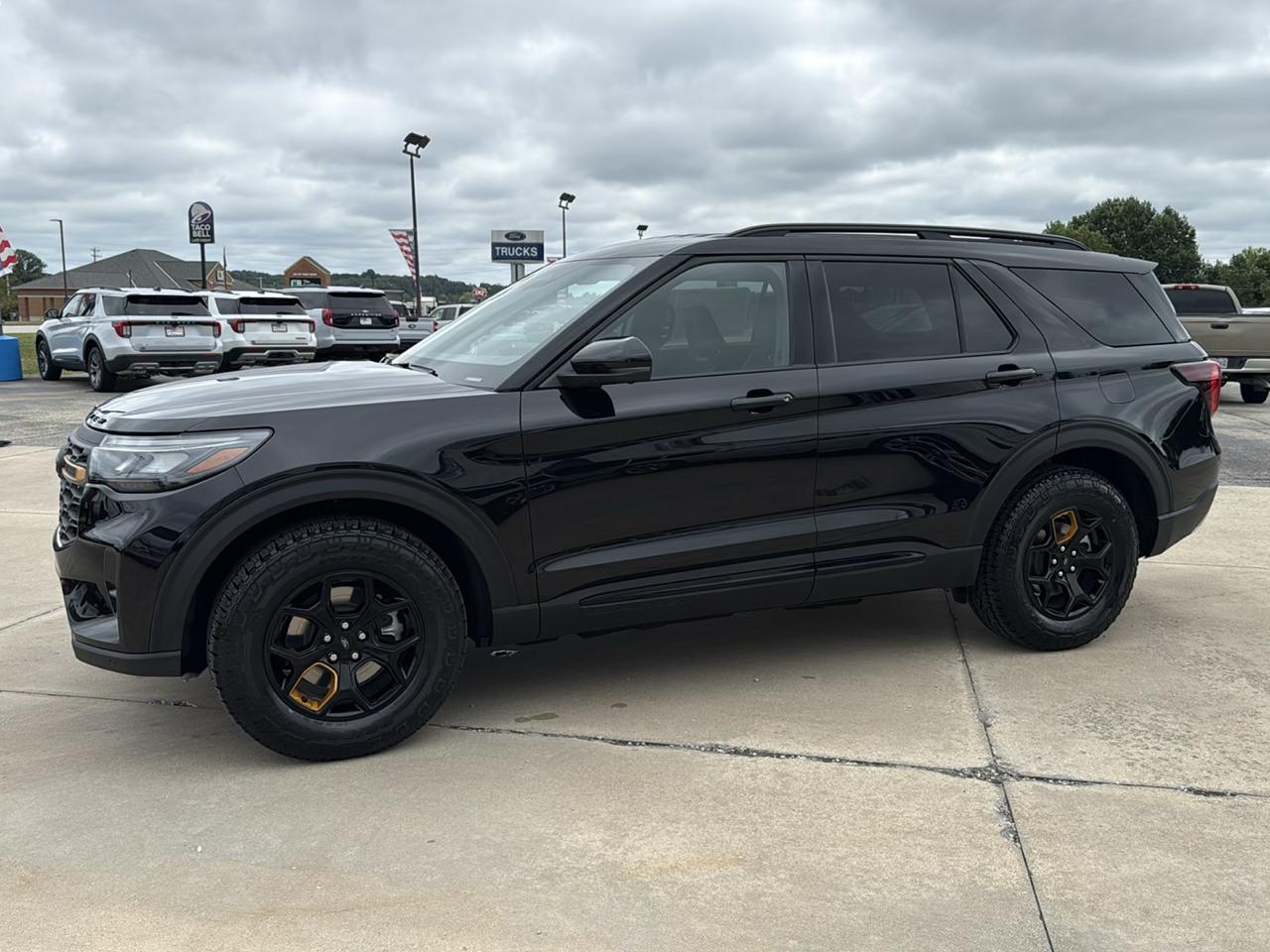 Ford Explorer Tremor 4WD 2026