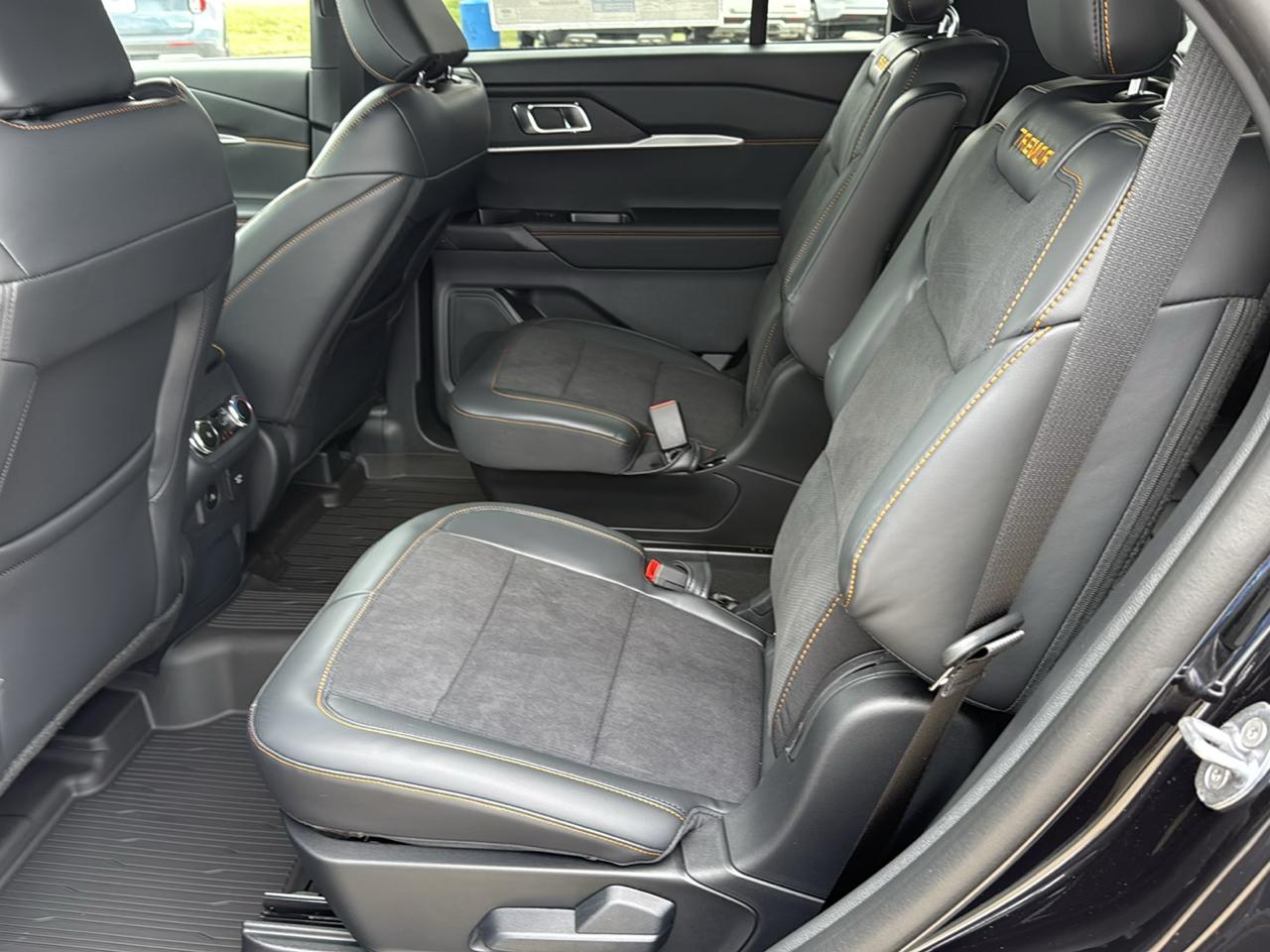 Ford Explorer Tremor 4WD 2026