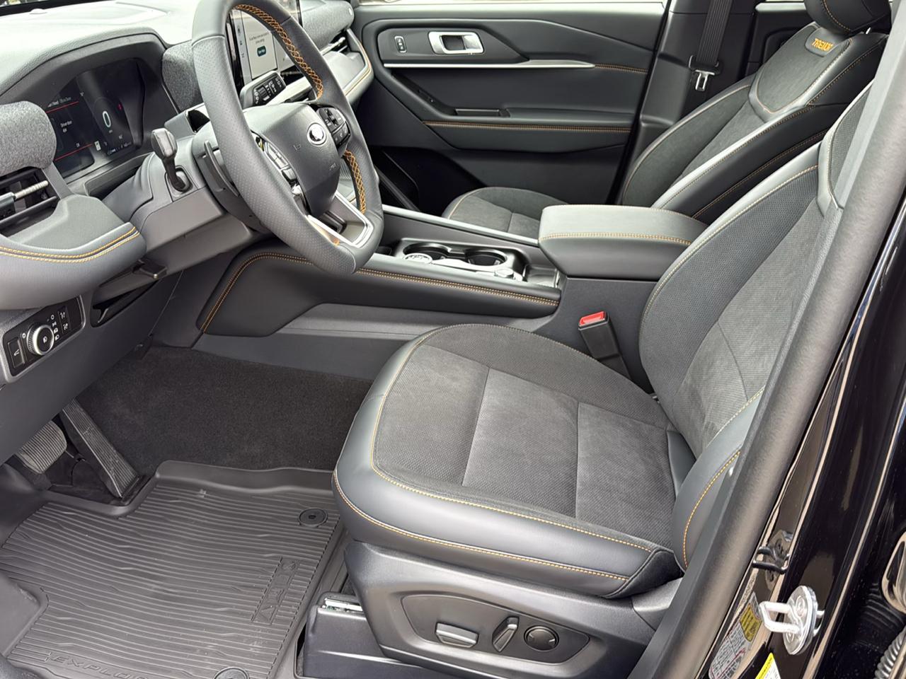 Ford Explorer Tremor 4WD 2026