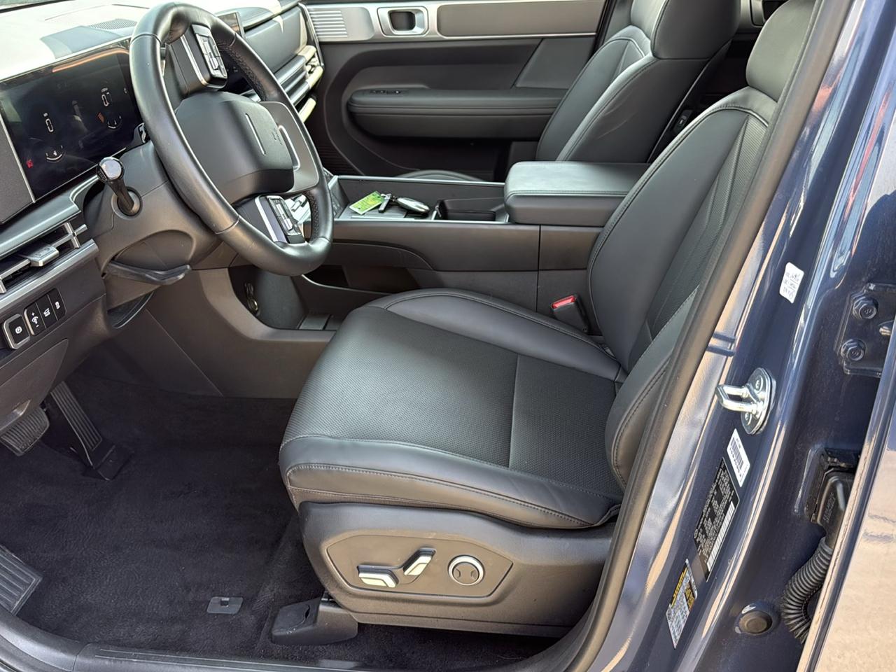 Hyundai Santa Fe SEL FWD 2026