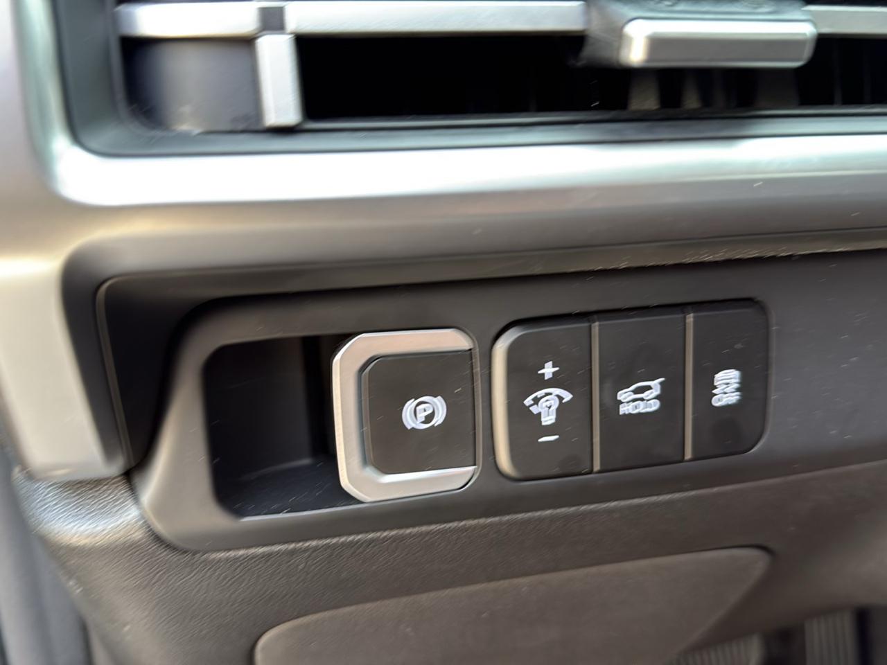 Hyundai Santa Fe SEL FWD 2026