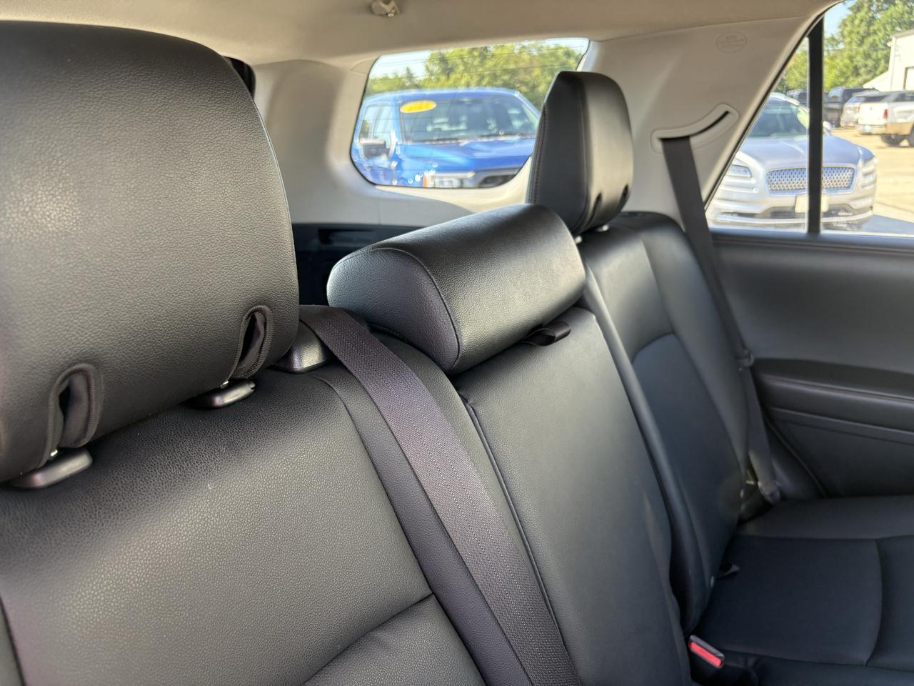 Toyota 4Runner 4WD 4dr V6 Trail Premium (Natl) 2015