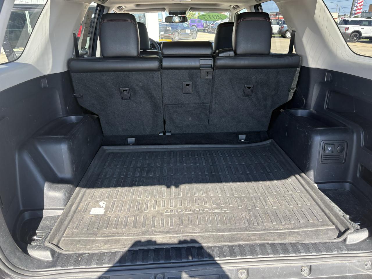 Toyota 4Runner 4WD 4dr V6 Trail Premium (Natl) 2015