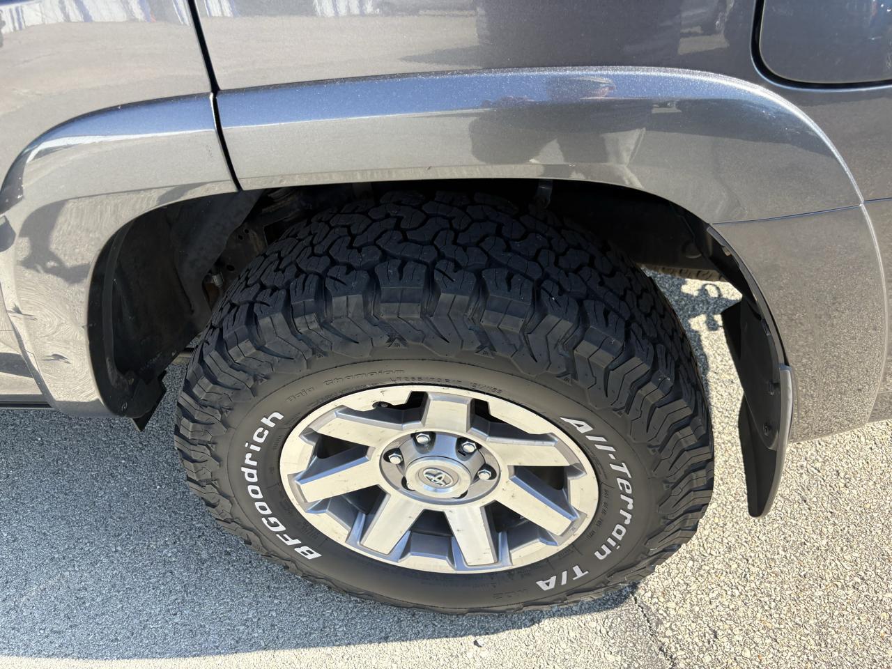Toyota 4Runner 4WD 4dr V6 Trail Premium (Natl) 2015