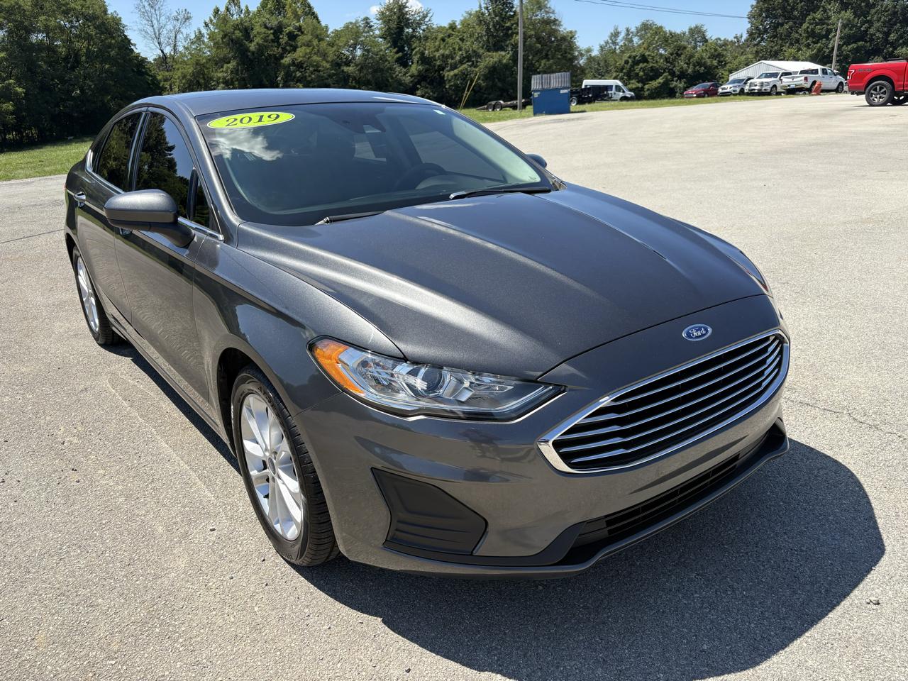 Ford Fusion SE FWD 2019