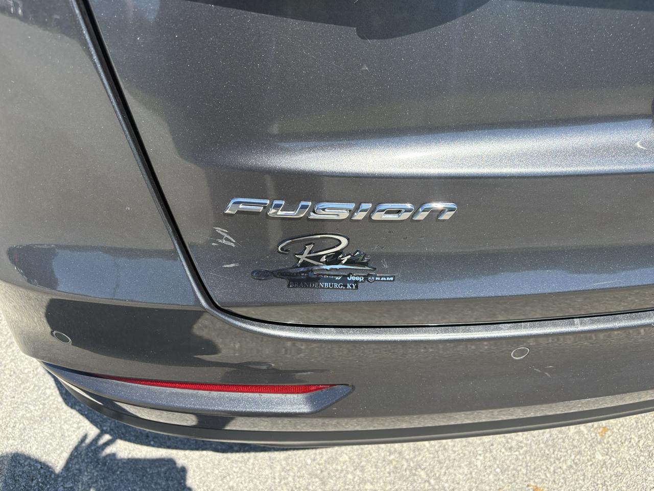 Ford Fusion SE FWD 2019