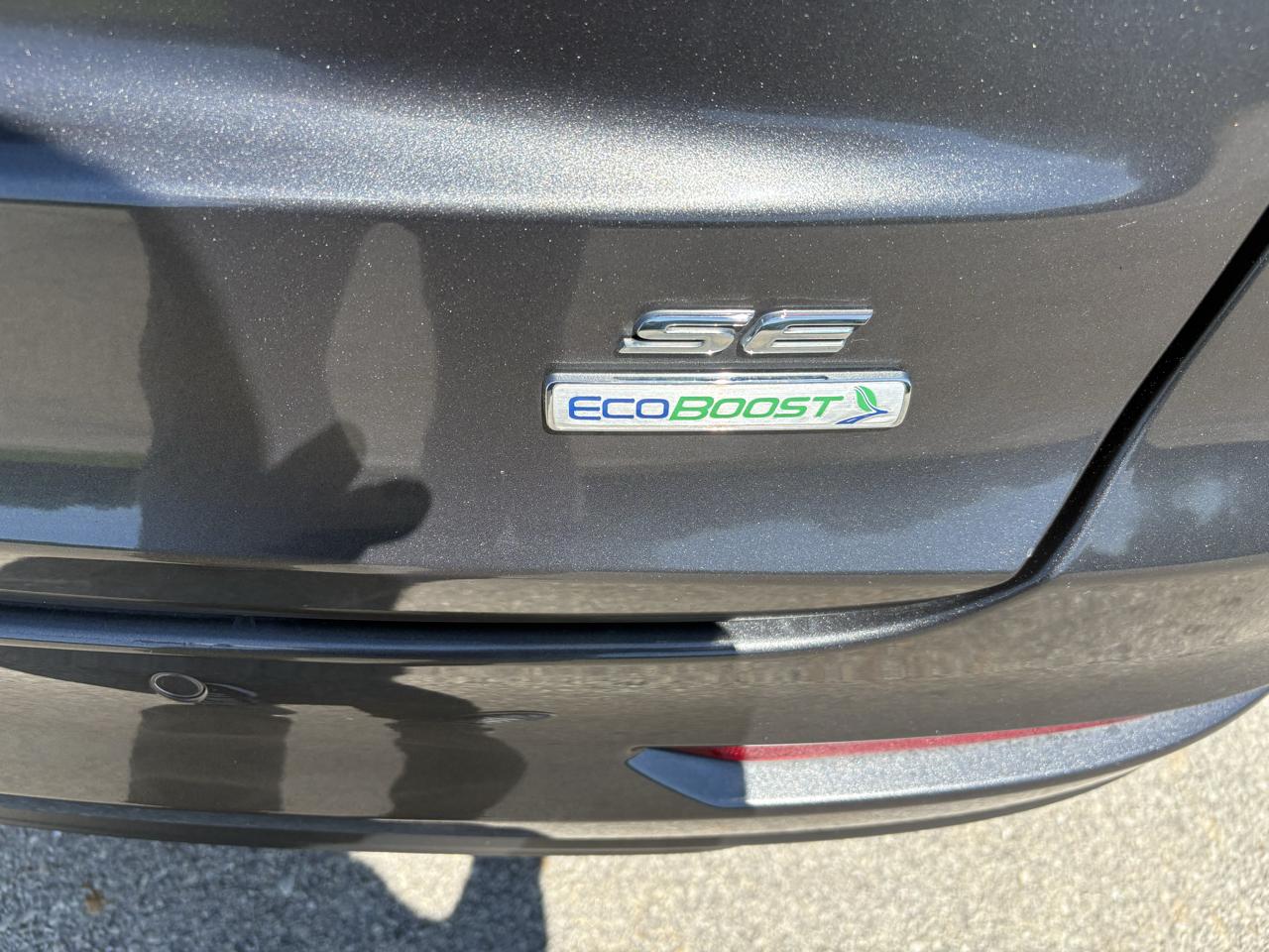 Ford Fusion SE FWD 2019