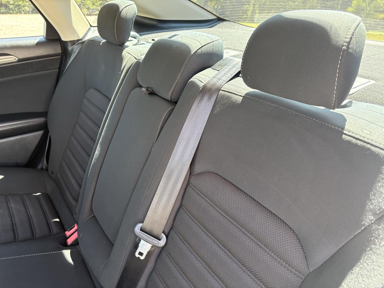 Ford Fusion SE FWD 2019