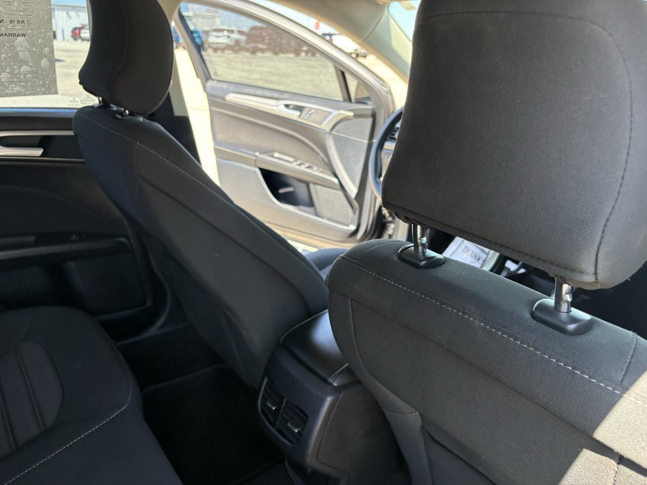 Ford Fusion SE FWD 2019