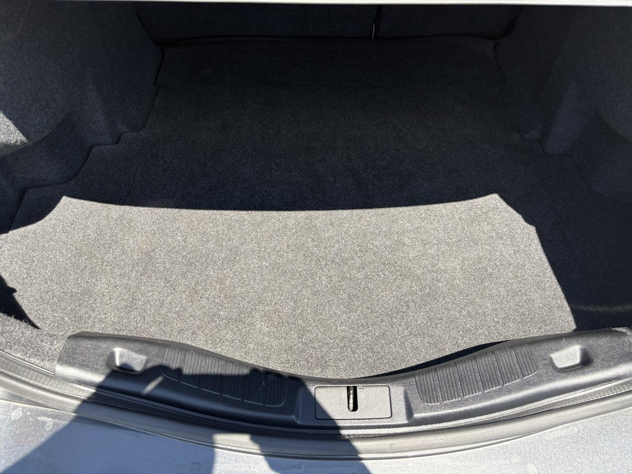 Ford Fusion SE FWD 2019