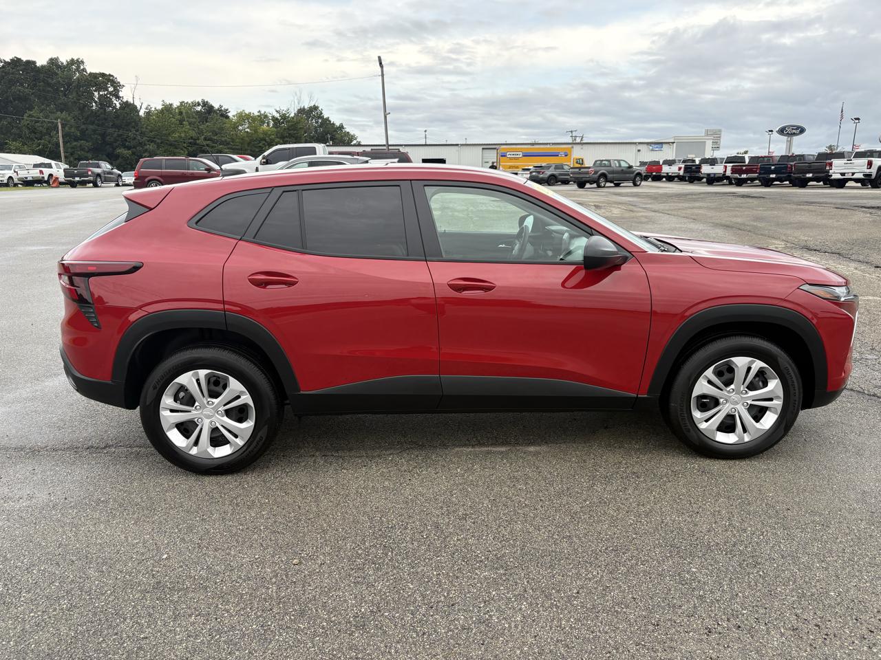 Chevrolet Trax FWD 4dr LS 2026