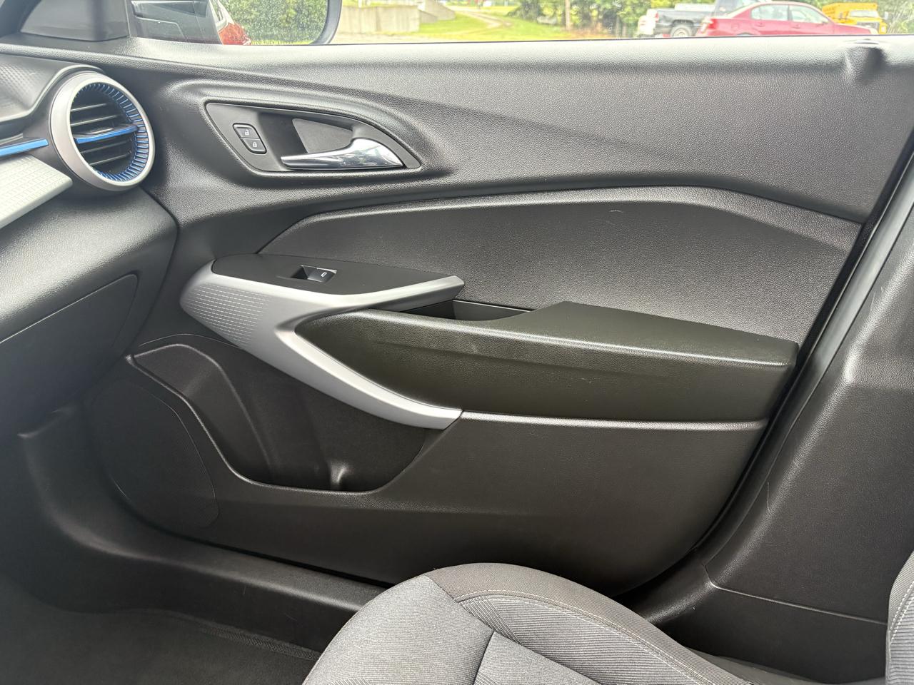 Chevrolet Trax FWD 4dr LS 2026