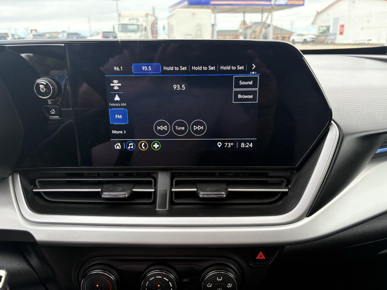 Chevrolet Trax FWD 4dr LS 2026