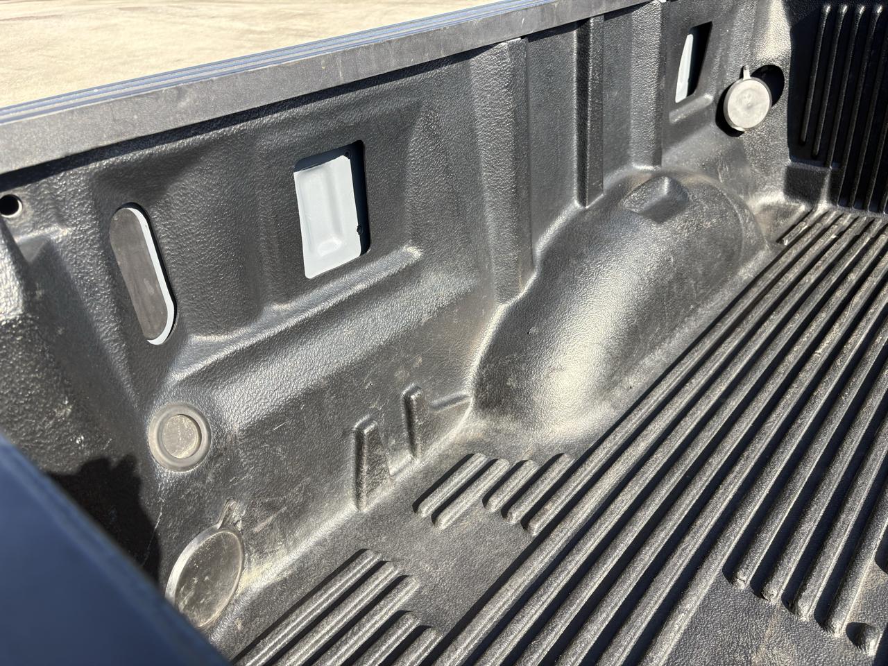 Ford F-150 4WD SuperCrew 145" STX 2019