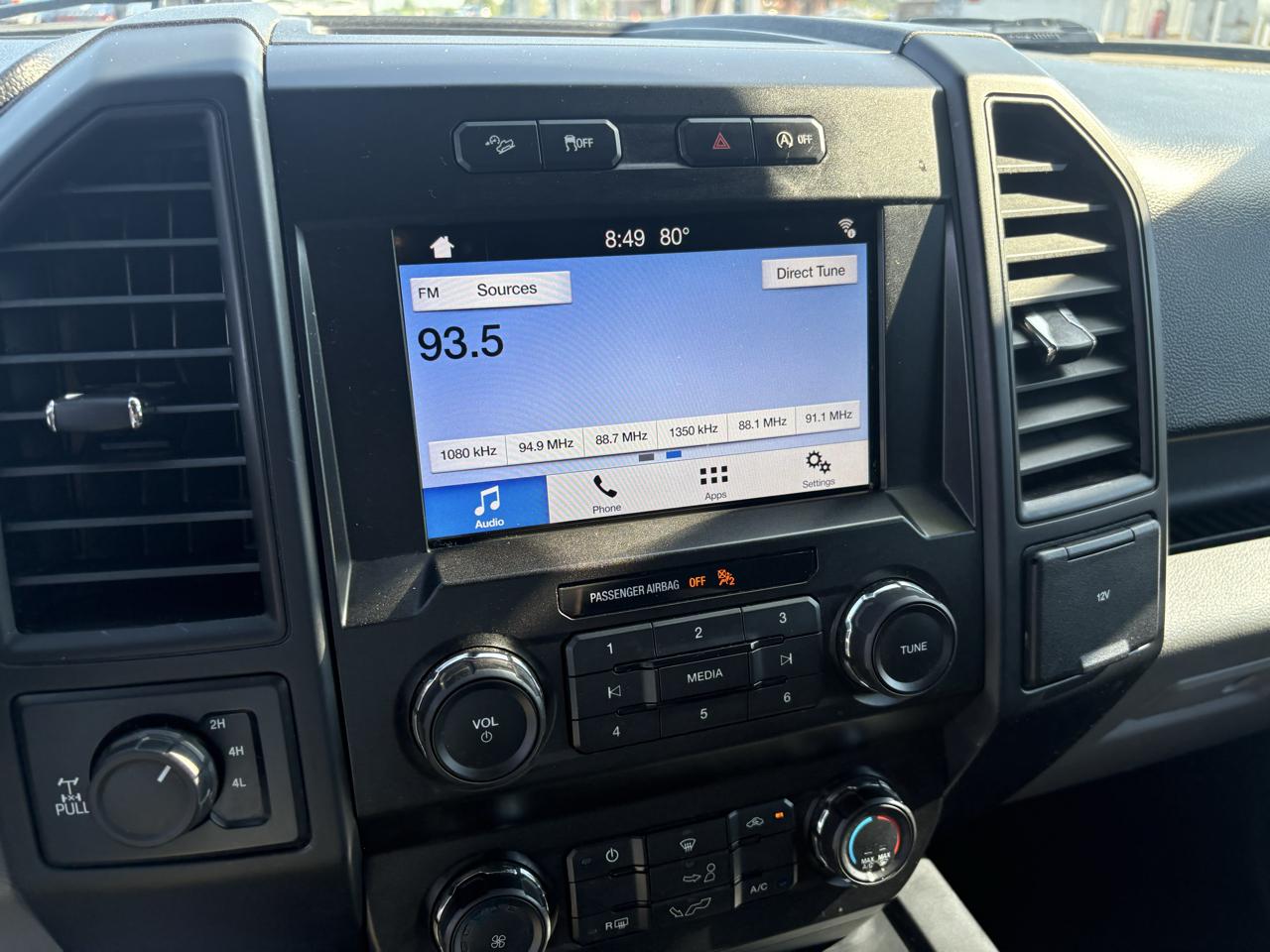 Ford F-150 4WD SuperCrew 145" STX 2019