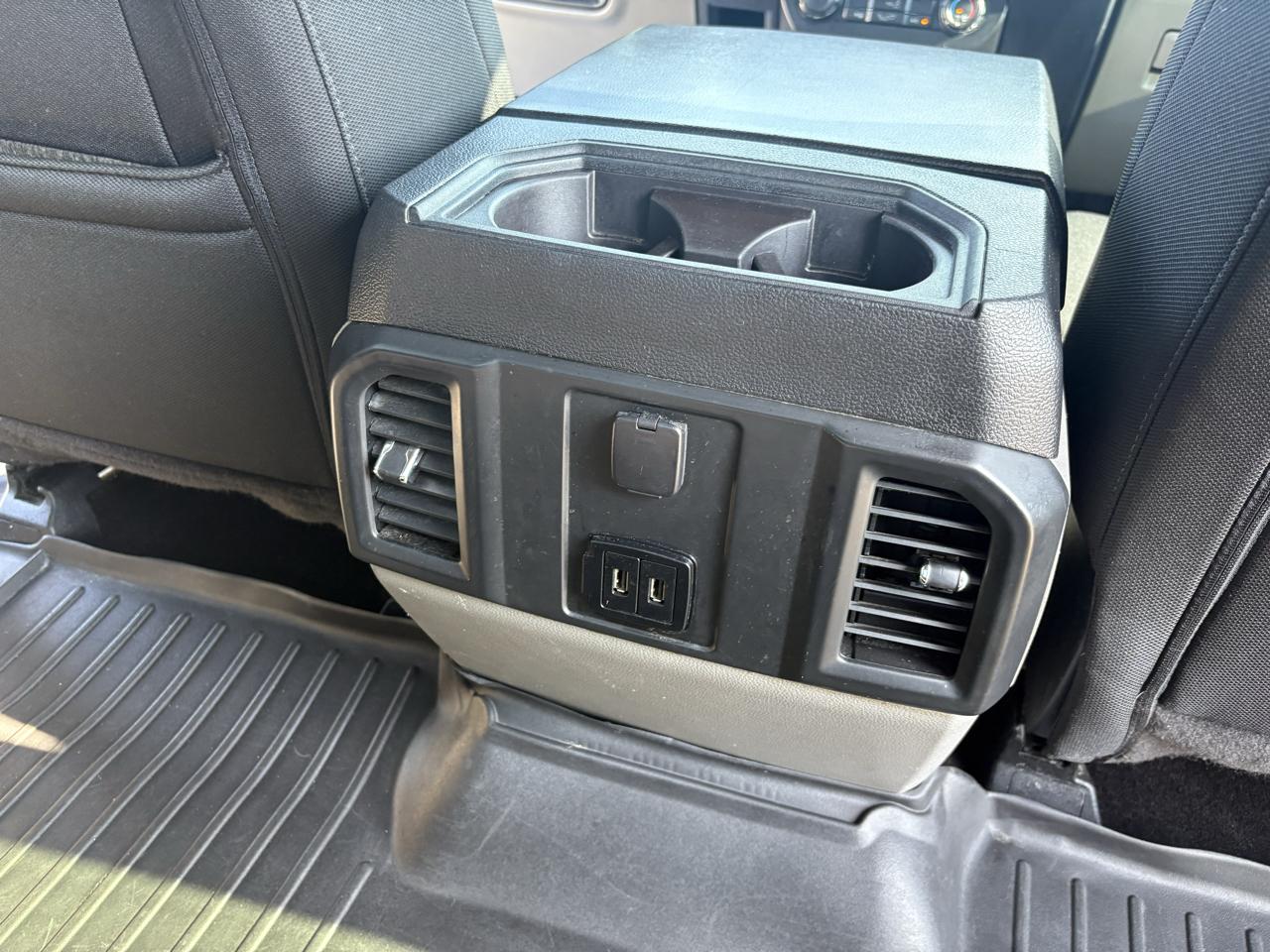 Ford F-150 4WD SuperCrew 145" STX 2019