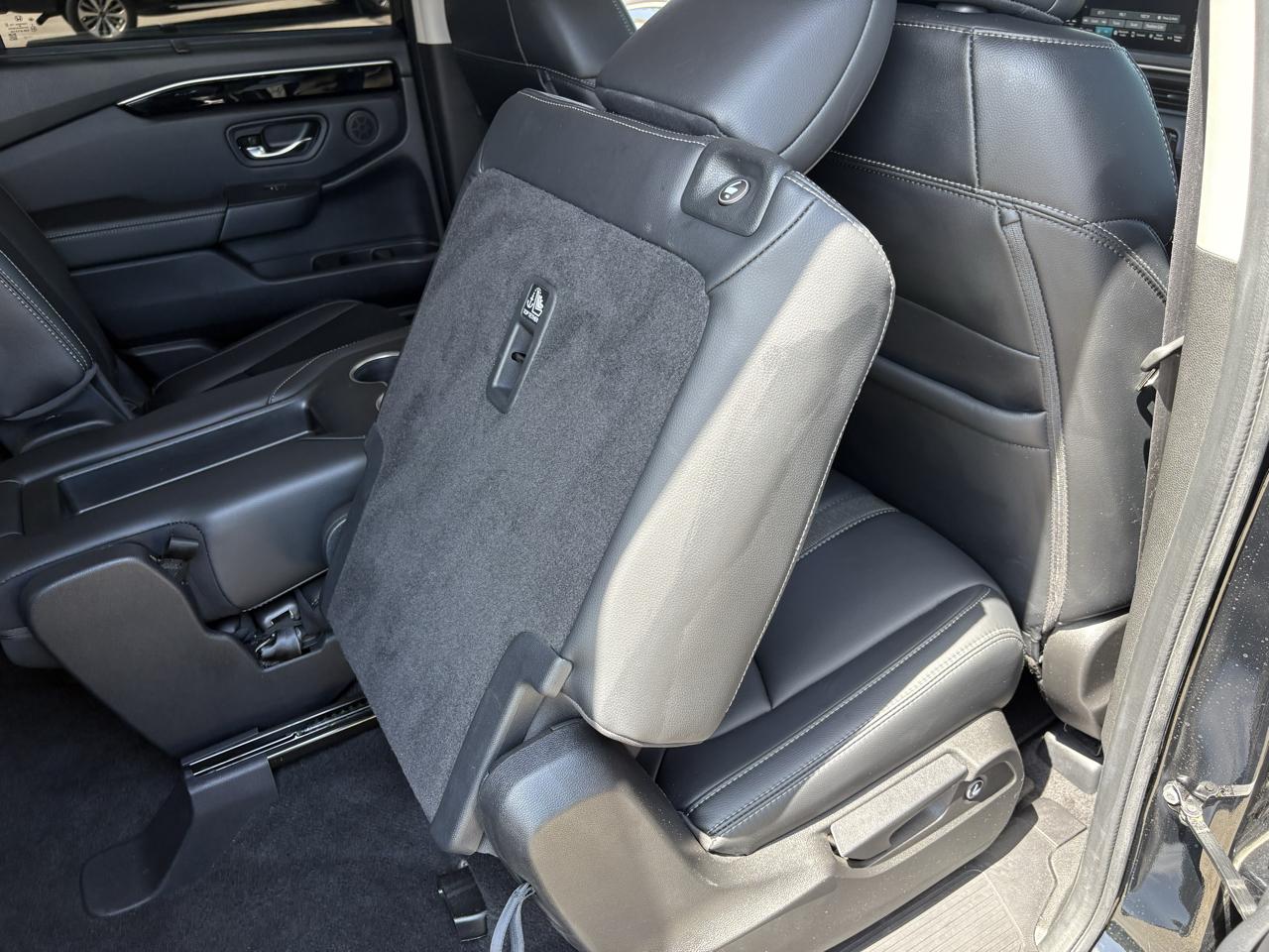 Honda Pilot EX-L 8 Passenger AWD 2023