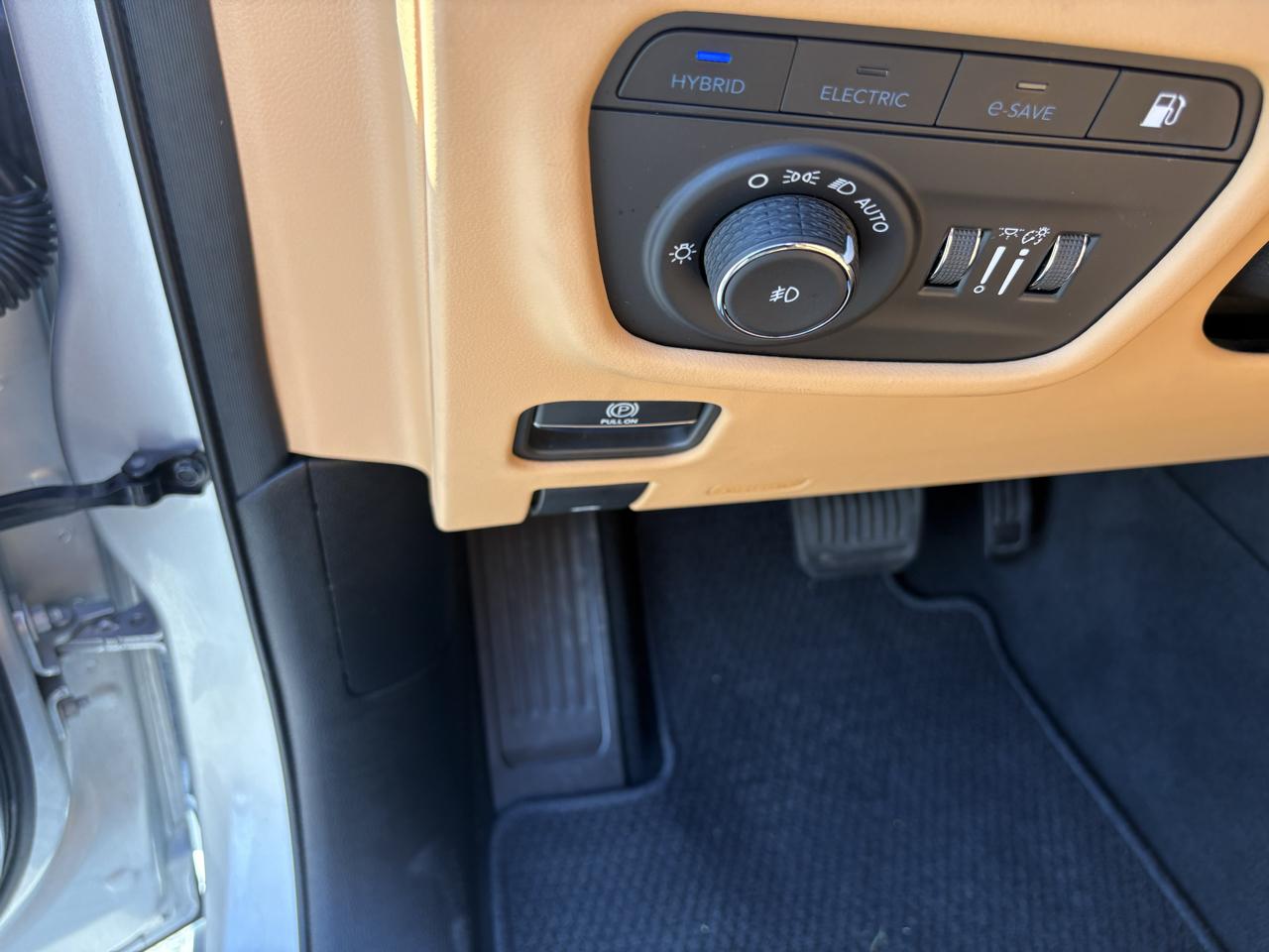 Jeep Grand Cherokee 4xe Summit Reserve 4x4 2023