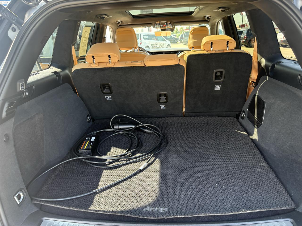 Jeep Grand Cherokee 4xe Summit Reserve 4x4 2023
