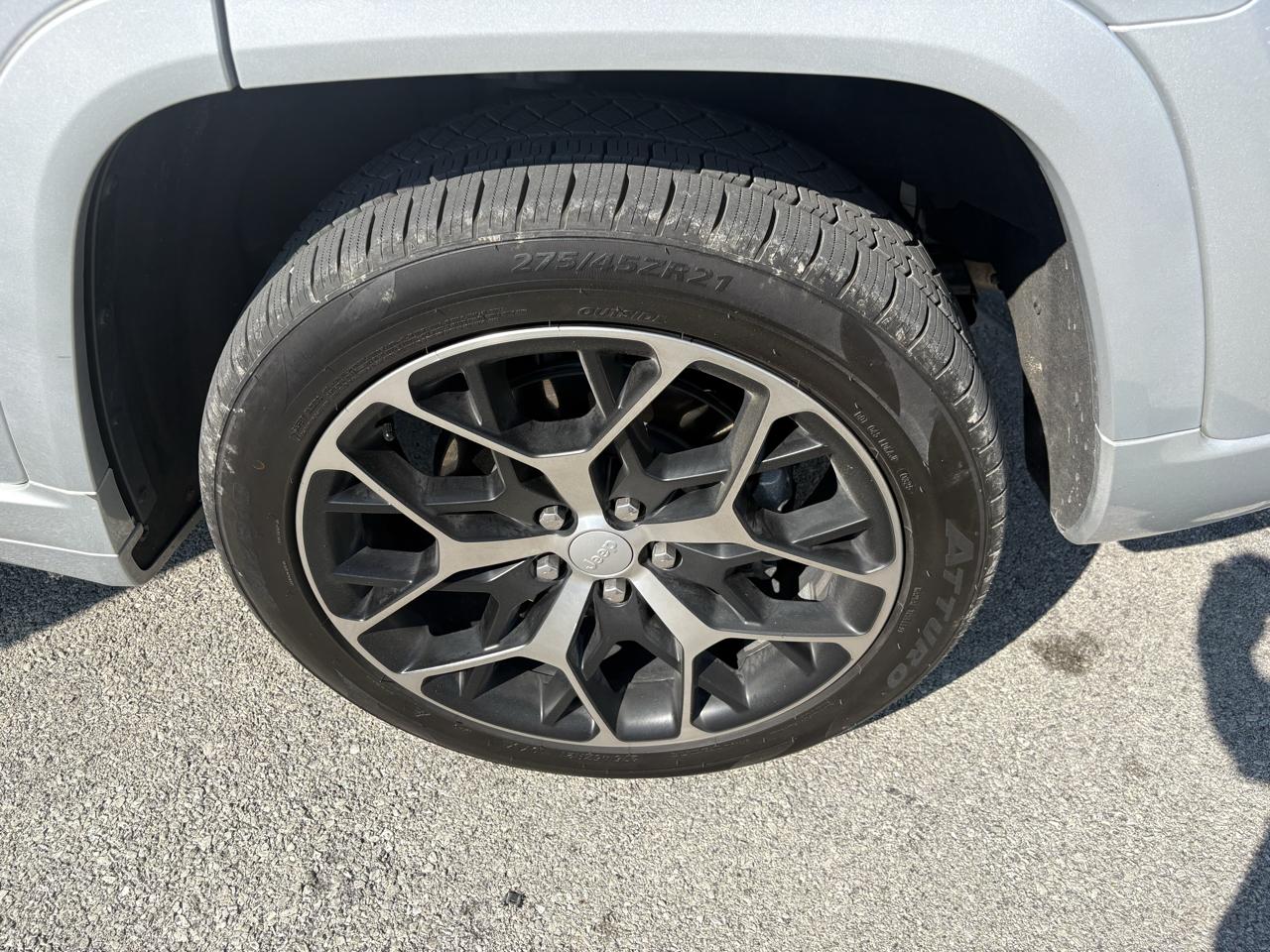 Jeep Grand Cherokee 4xe Summit Reserve 4x4 2023