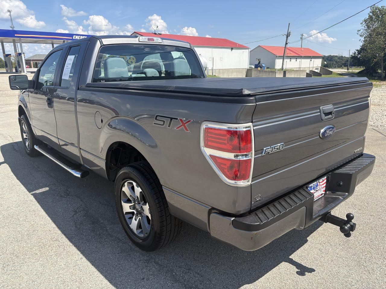 Ford F-150 2WD SuperCab 133" STX 2014