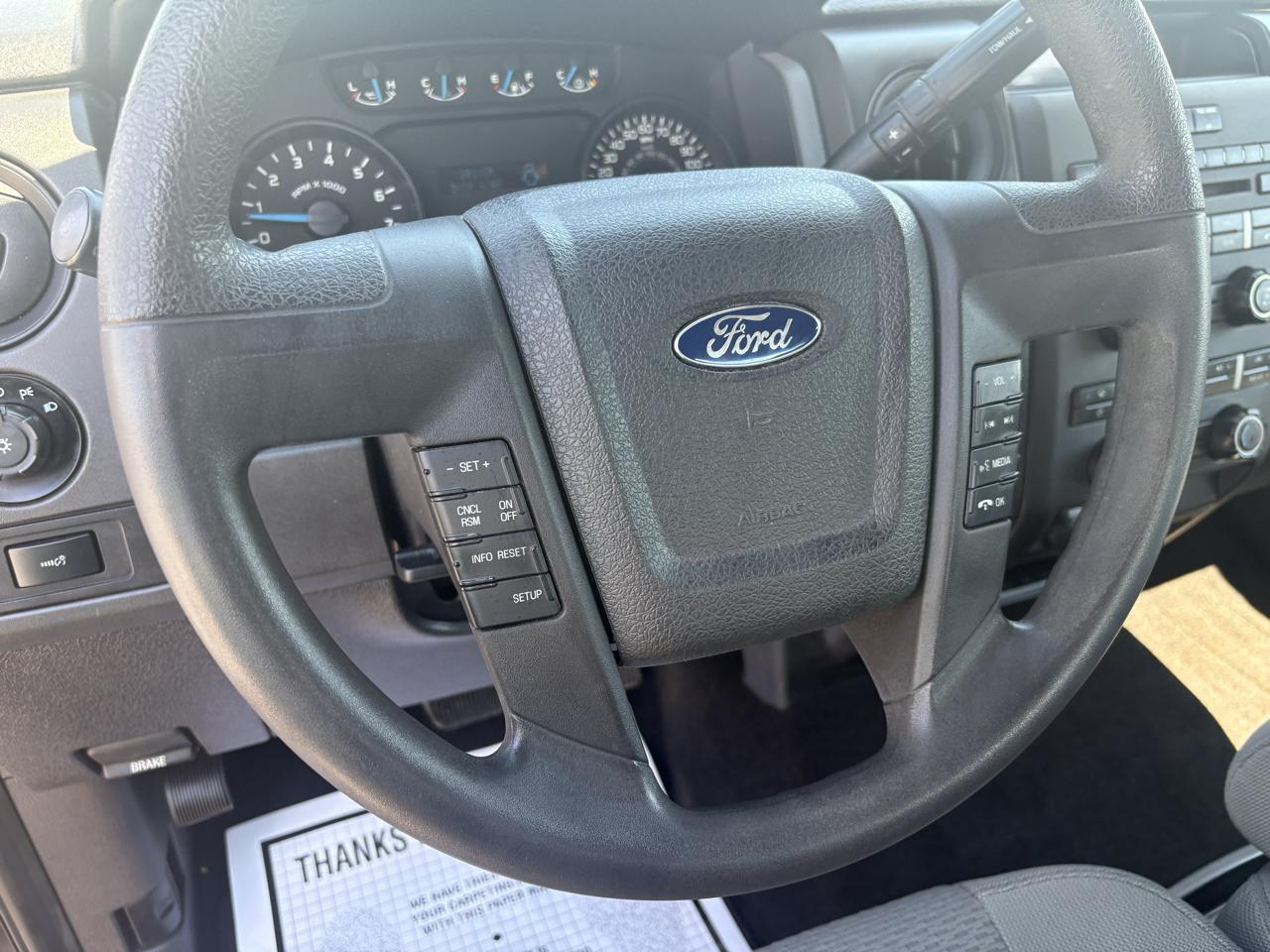 Ford F-150 2WD SuperCab 133" STX 2014