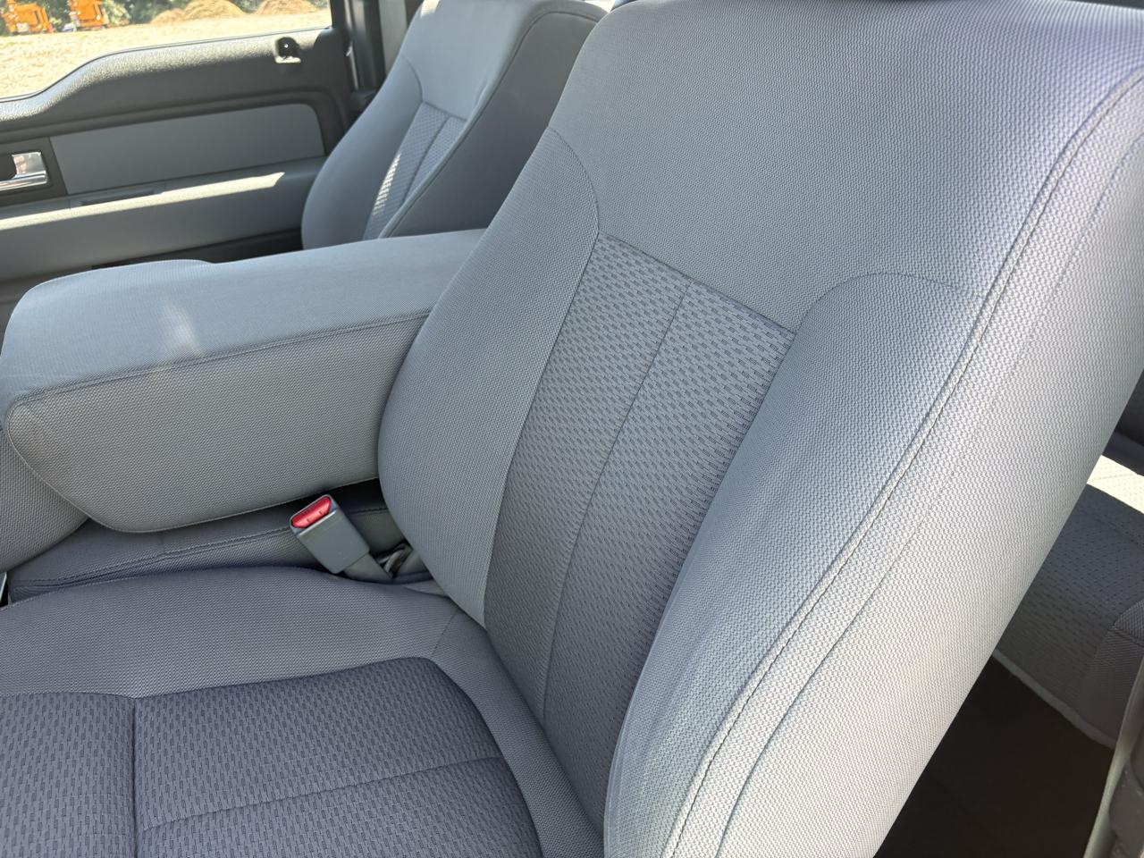 Ford F-150 2WD SuperCab 133" STX 2014