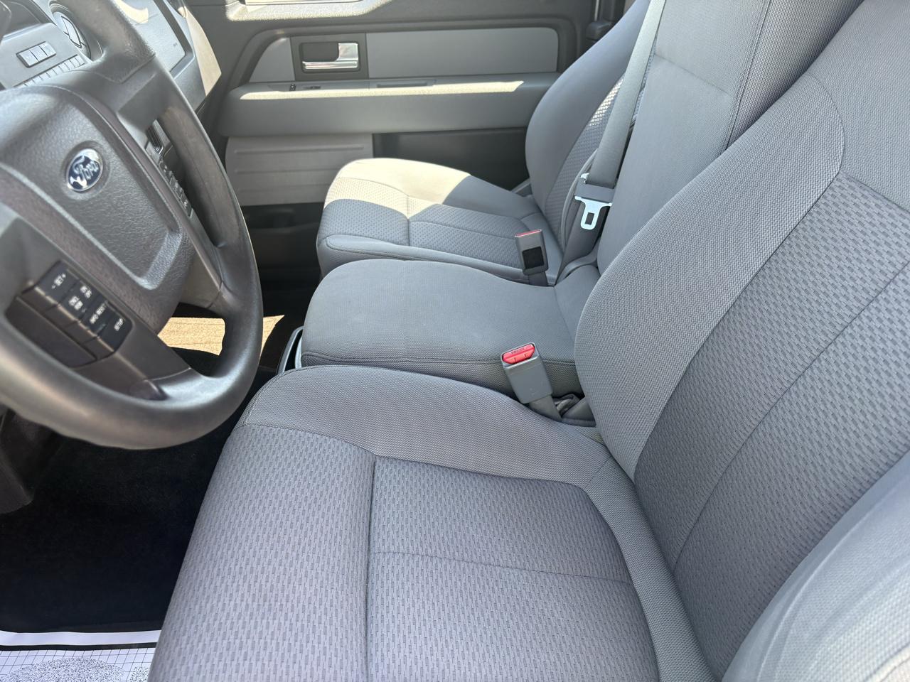 Ford F-150 2WD SuperCab 133" STX 2014