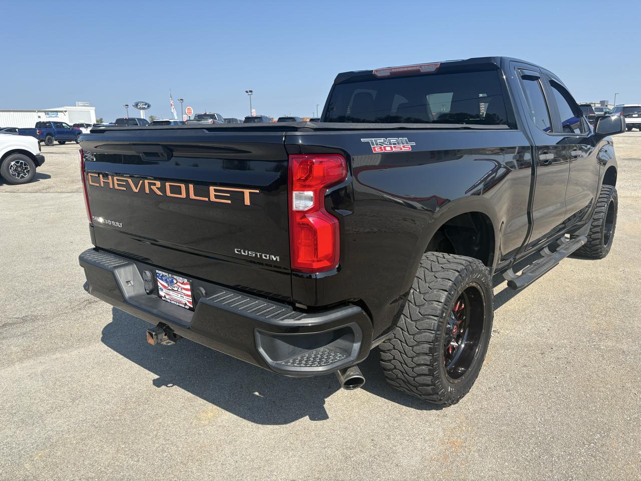 Chevrolet Silverado 1500 4WD Double Cab 147" Custom Trail Boss 2019