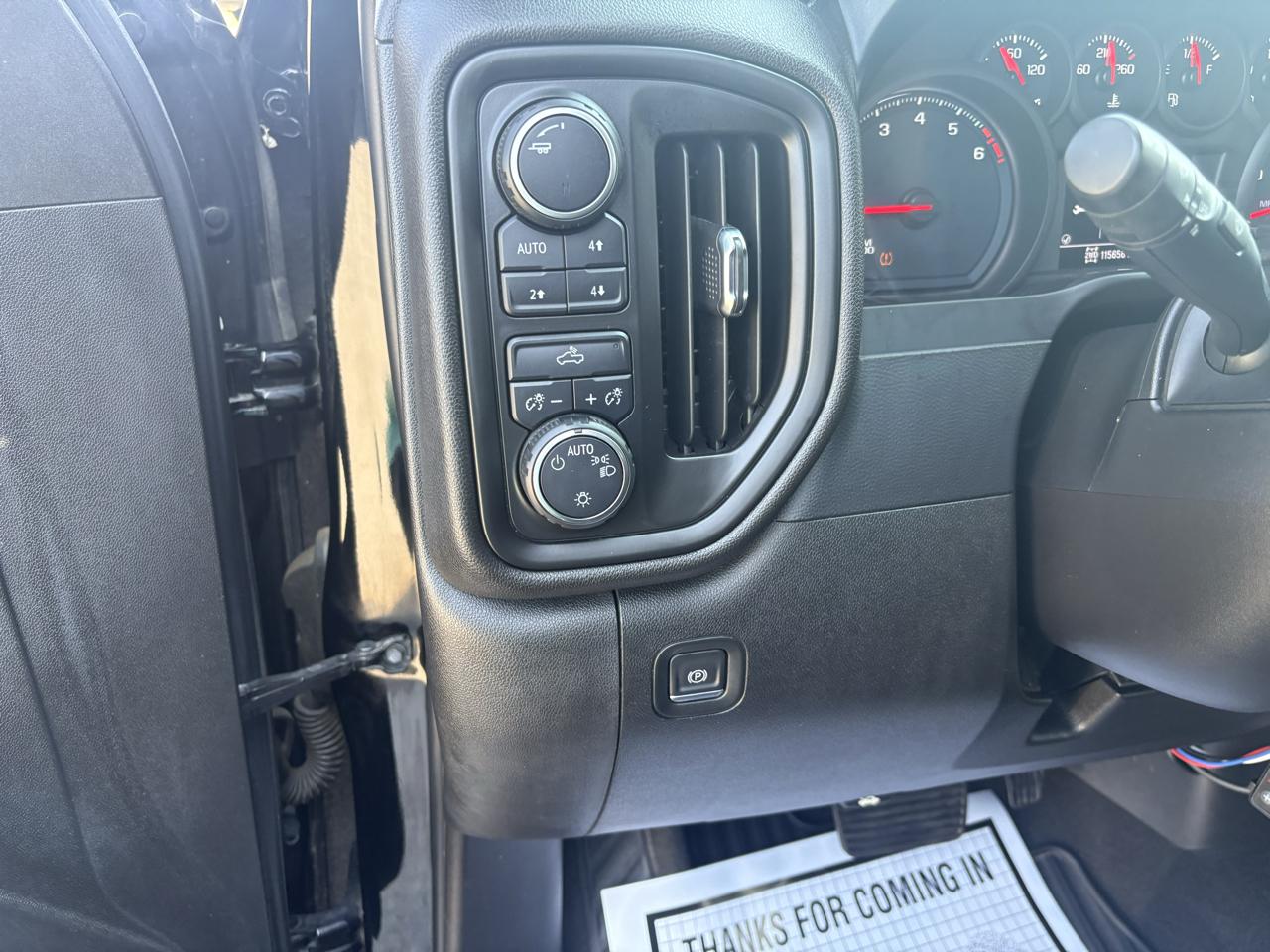 Chevrolet Silverado 1500 4WD Double Cab 147" Custom Trail Boss 2019