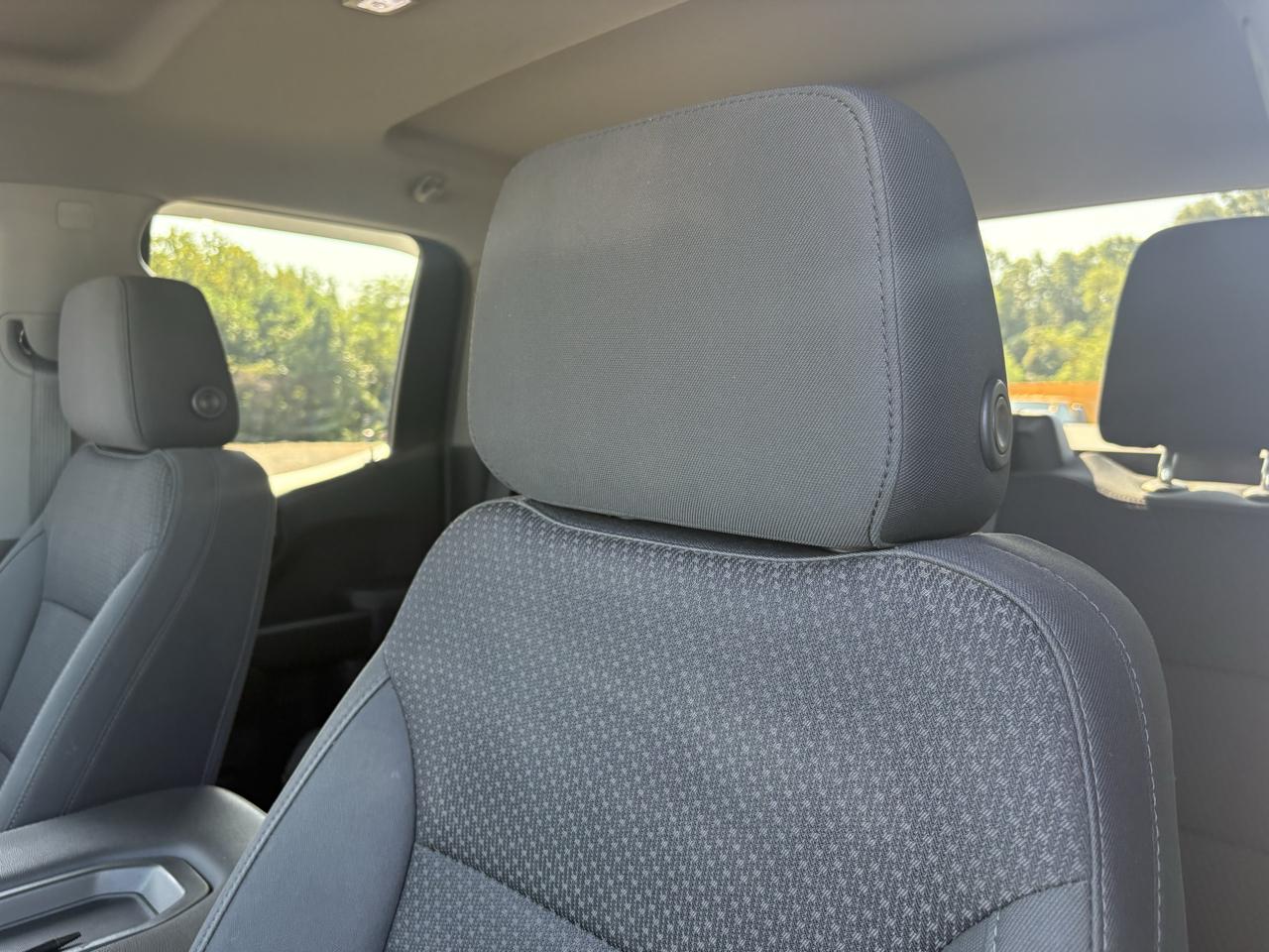 Chevrolet Silverado 1500 4WD Double Cab 147" Custom Trail Boss 2019