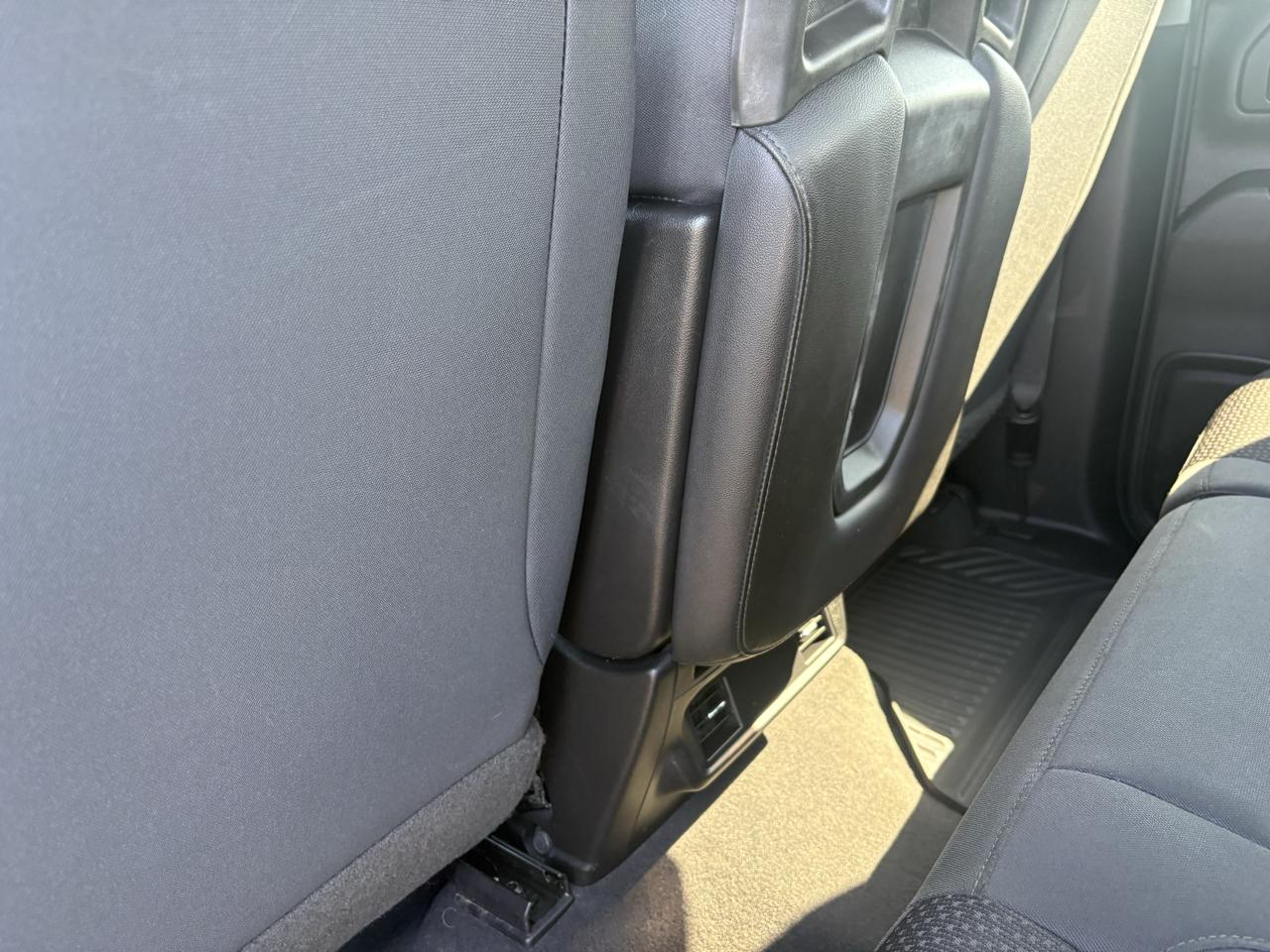 Chevrolet Silverado 1500 4WD Double Cab 147" Custom Trail Boss 2019