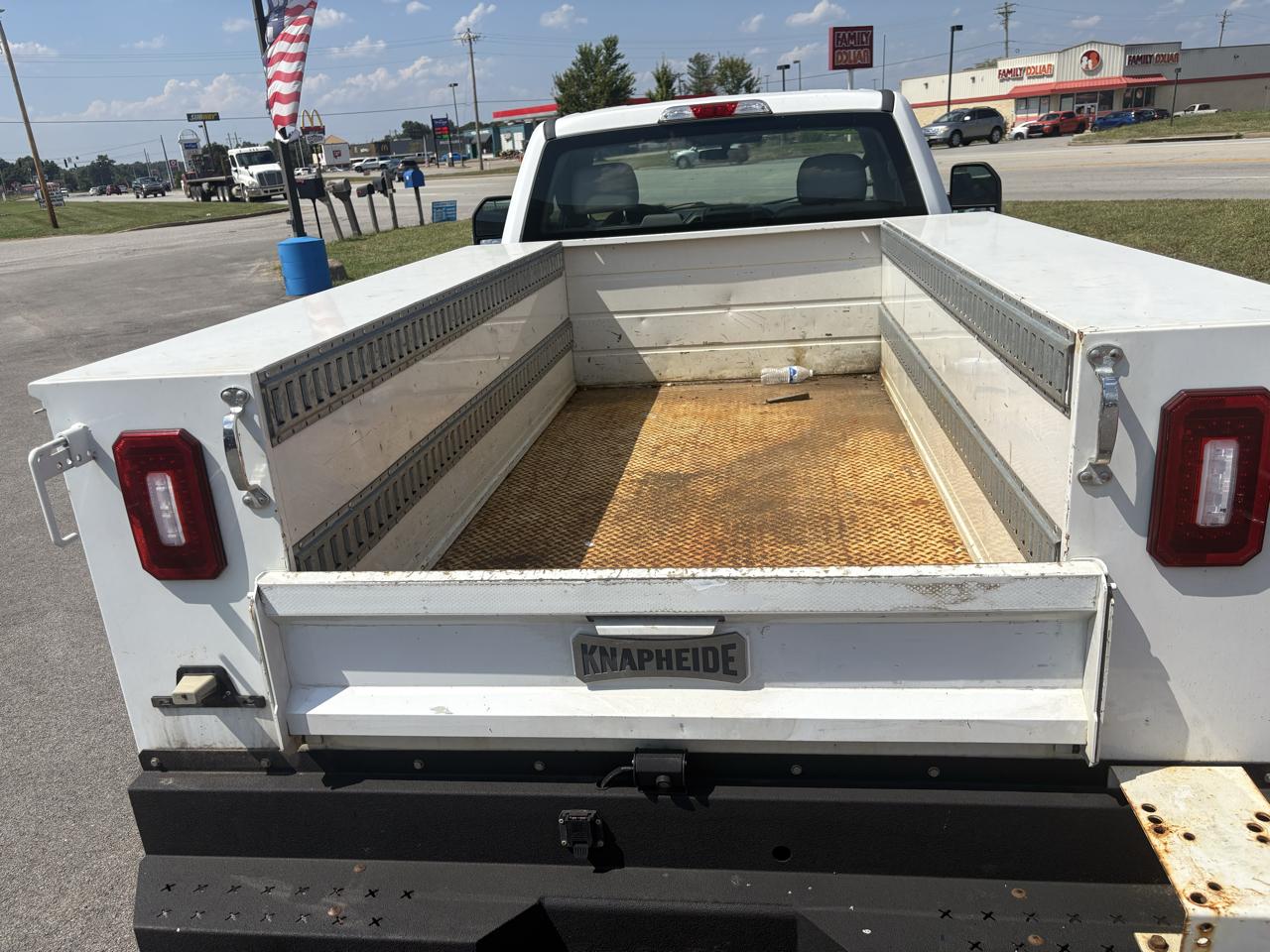 Ford Super Duty F-250 SRW 2WD Reg Cab 137" XL 2019