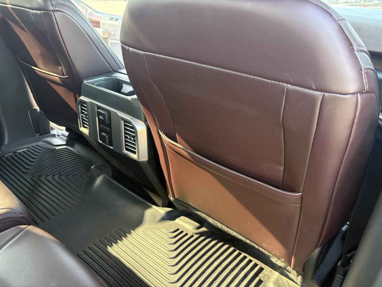 Ford F-150 4WD SuperCrew 157" Lariat w/HD Payload Pkg 2015