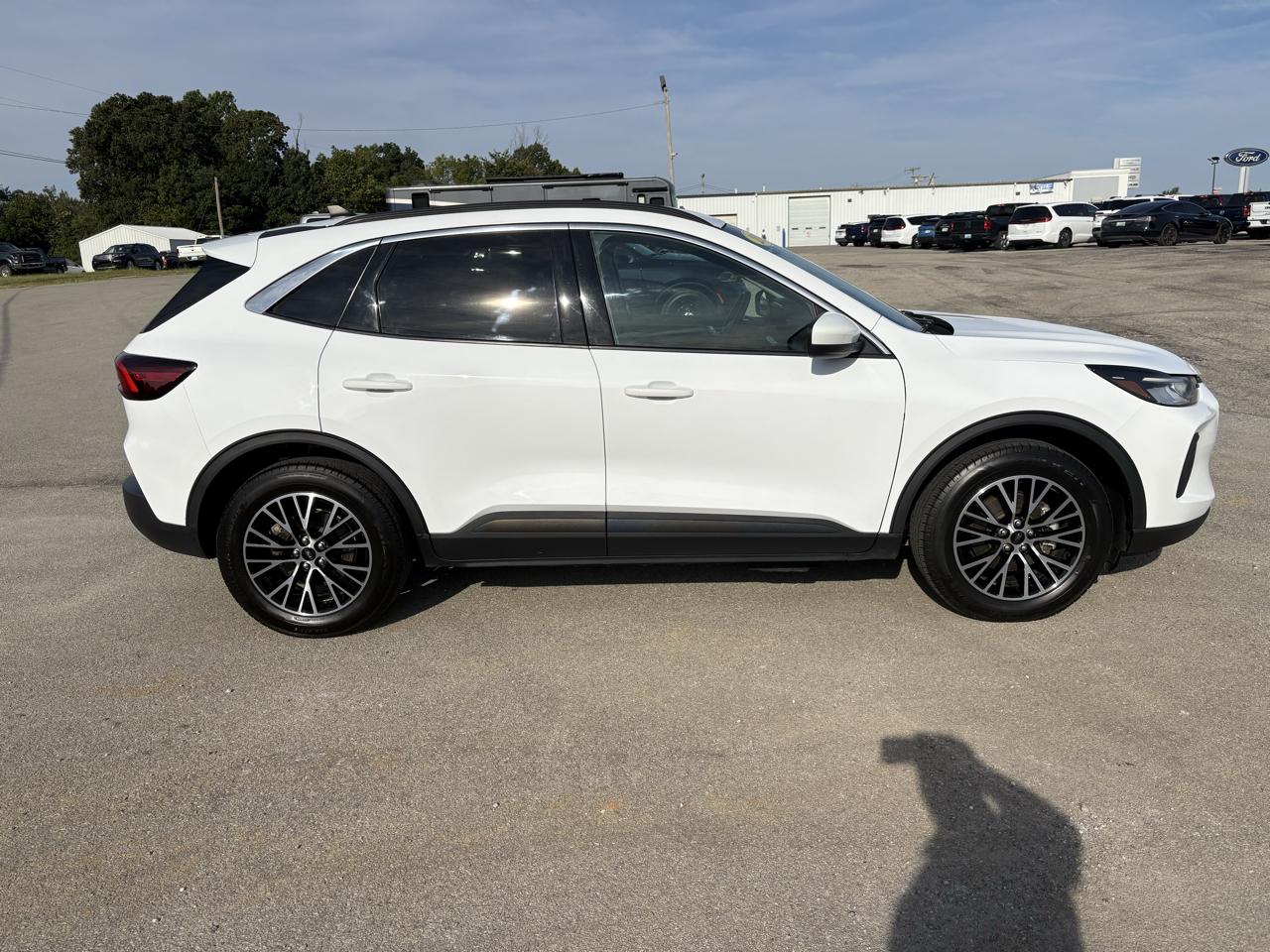 Ford Escape PHEV FWD 2023