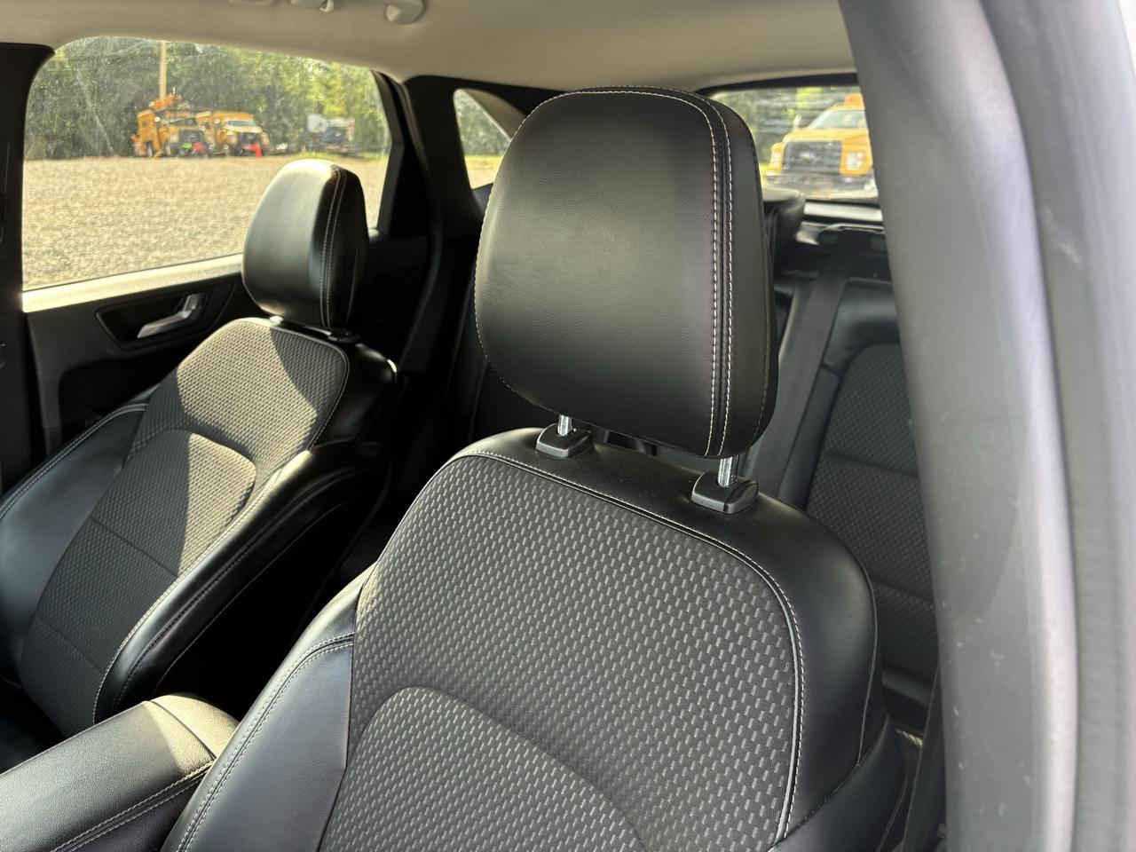 Ford Escape PHEV FWD 2023