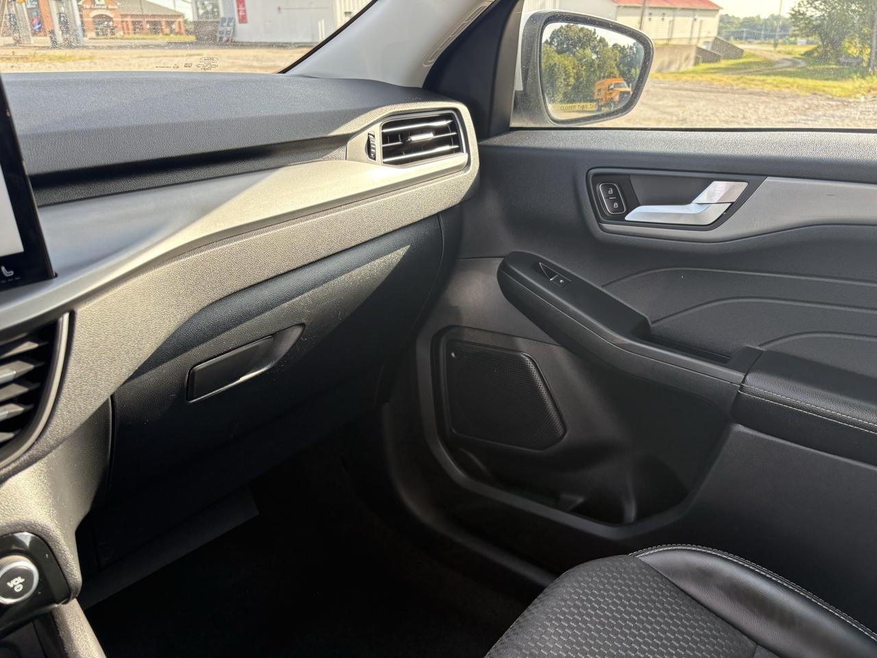 Ford Escape PHEV FWD 2023
