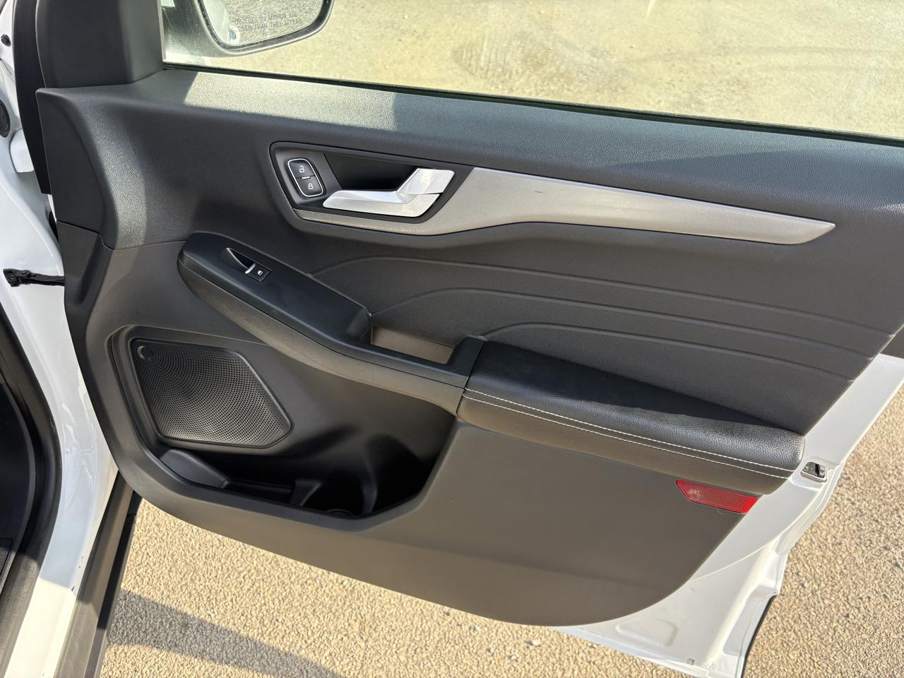 Ford Escape PHEV FWD 2023